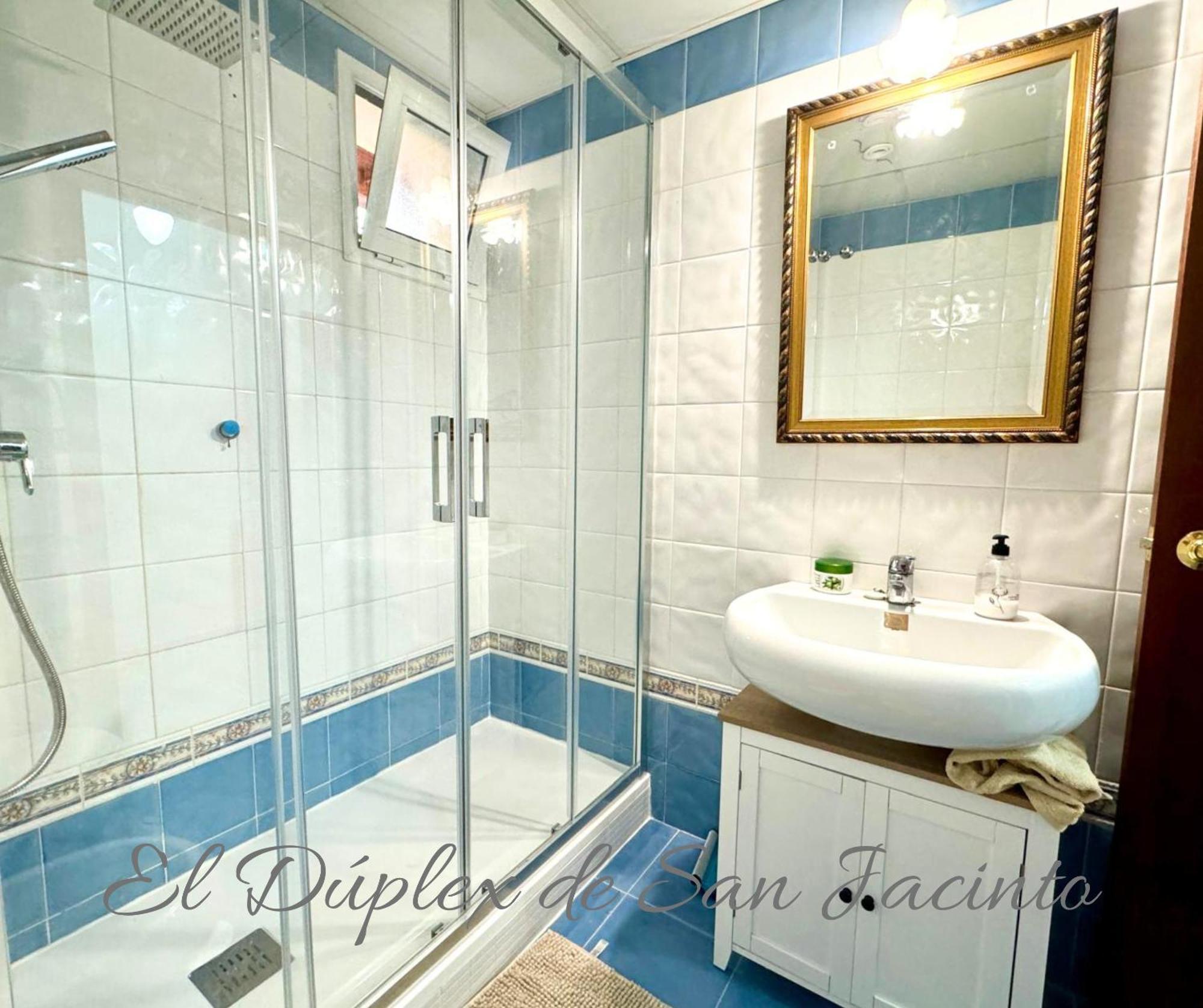 Apartament El Duplex De San Jacinto Sewilla Zewnętrze zdjęcie